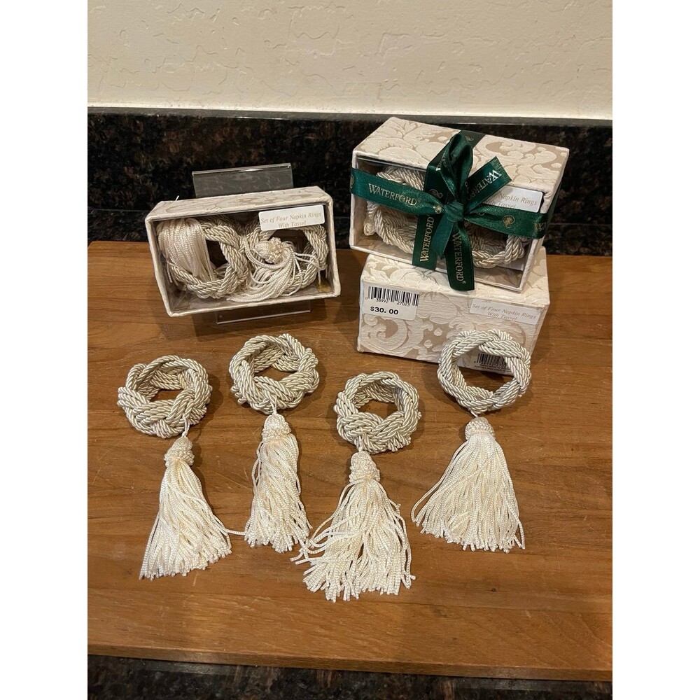 Waterford Set of 12 Ivory Napkin Rings w/ Tassels